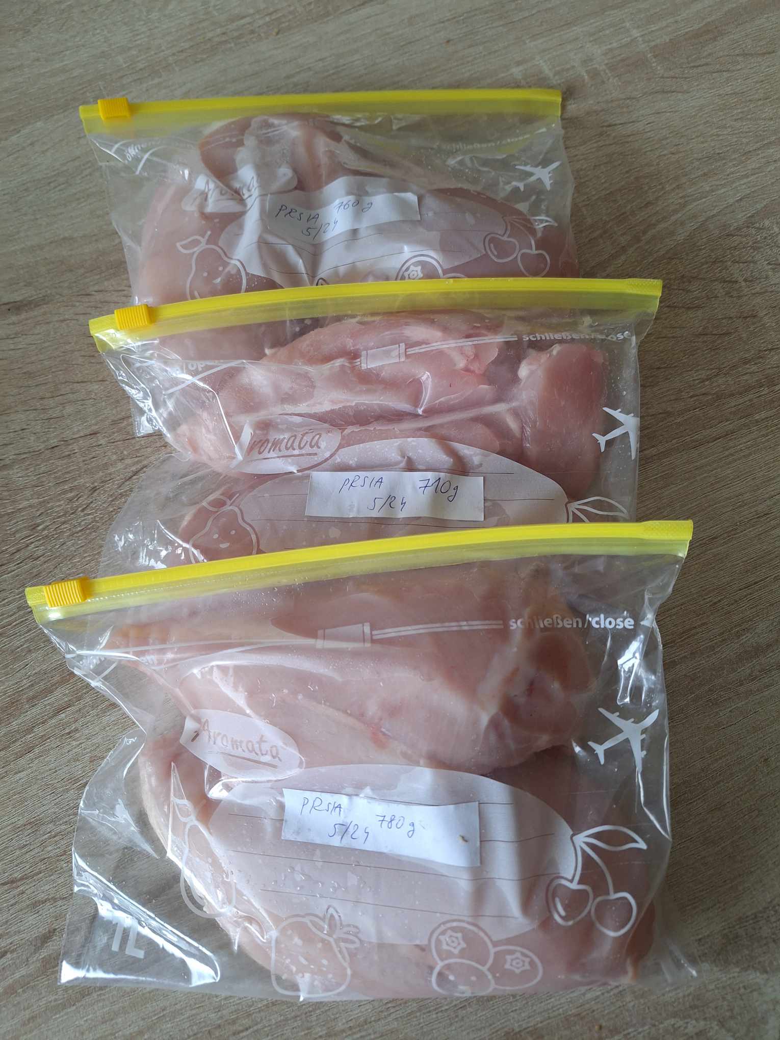 received_1537873720413616